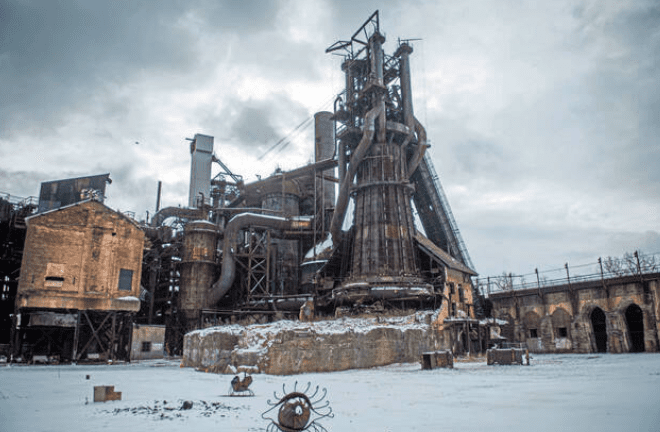 carrie furnace in the snow